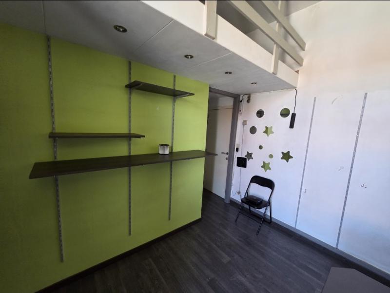 🏡 STUDIO À LOUER À TOURNAI – 550 € – INTERNET COMPRIS – DOMICILIATION OK